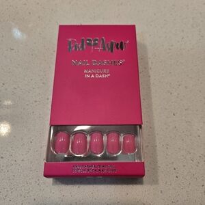 Red Aspen Nail Dashes In Harper Picks Peonies